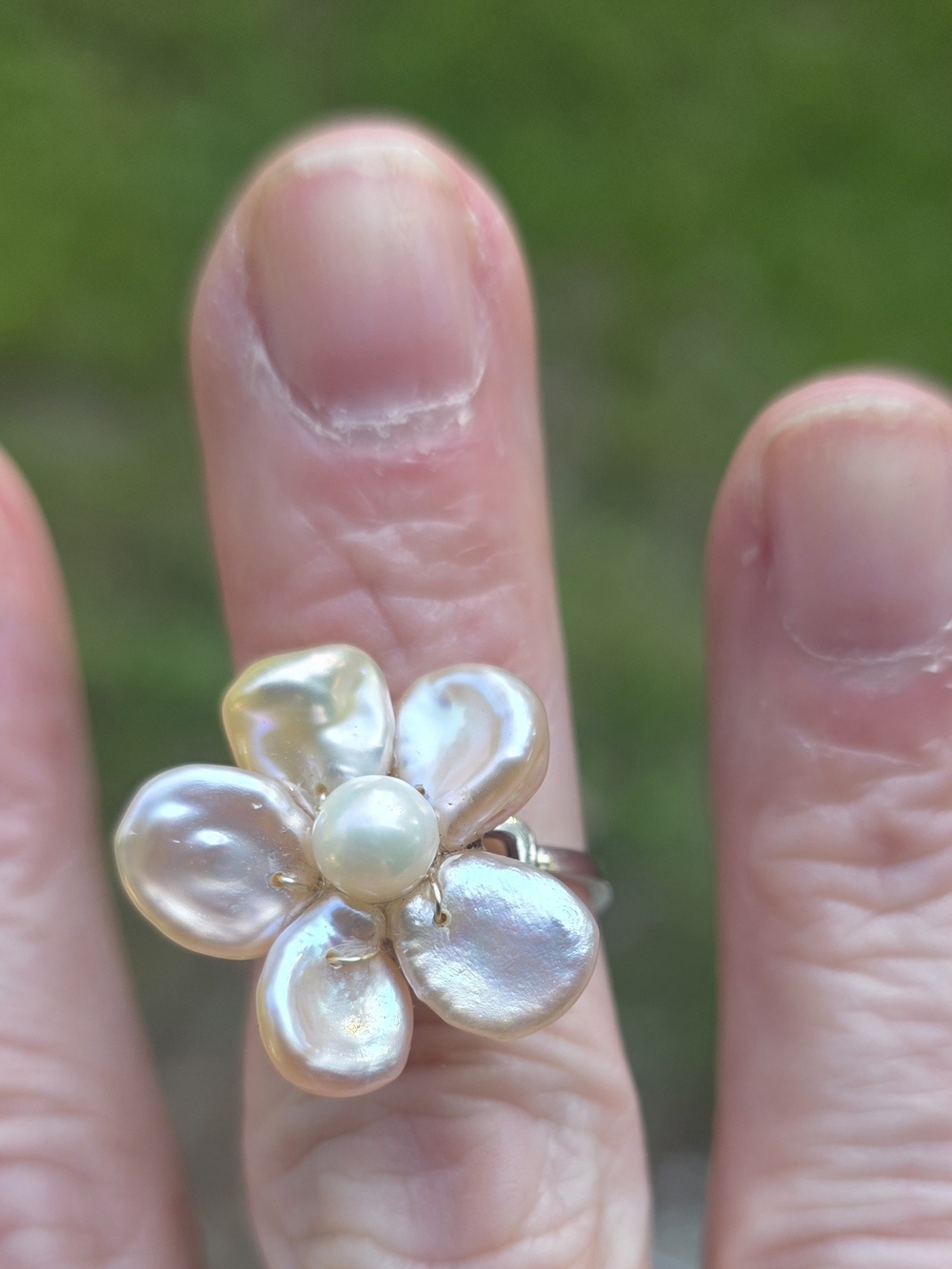 Freshwater Pearl Flower Ring - White And Pink Pearls